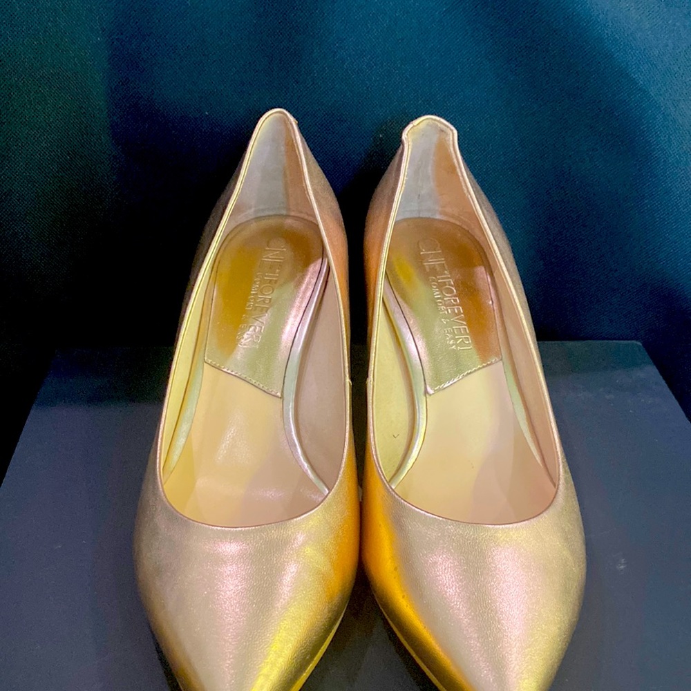Women's high heels shoes